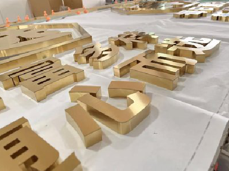  上杭拉丝不锈钢字的特点。